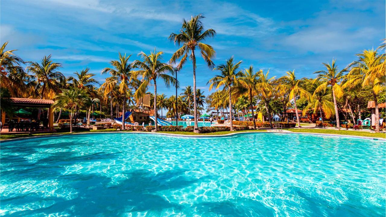 Las Veraneras Villas & Resort Акахутла Экстерьер фото